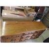Image 8 : 2 Dressers 53'' x 38'' x 18'' & 30'' x 64'' x 18'' 