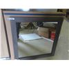 Image 2 : 2 Wood Framed Mirrors 35 1/2'' x 34 1/2'' 
