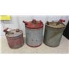 Image 2 : 3 Metal Gas Containers