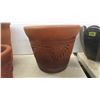 Image 3 : 3 Decorative Clay Pots , 2 Plastic 
