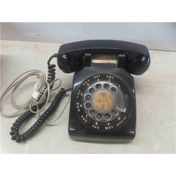 Vintage Rotary Dial Desk Phone