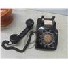 Image 2 : Vintage Rotary Dial Desk Phone