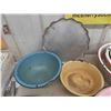 Image 2 : Enamel Pots, Lids, Bowls, Basins, Metal Funnels, Cookie Cutters & More 