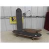 Image 1 : 2 Skateboards, 1 Plank