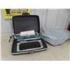 Image 1 : Eatons Viking Deluxe Manual Typewriter with Case 