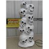 Image 1 : Halloween Skull Heads Blow Mold 31'' Tall 