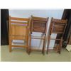 Image 5 : 3 Wood Folding Chairs 
