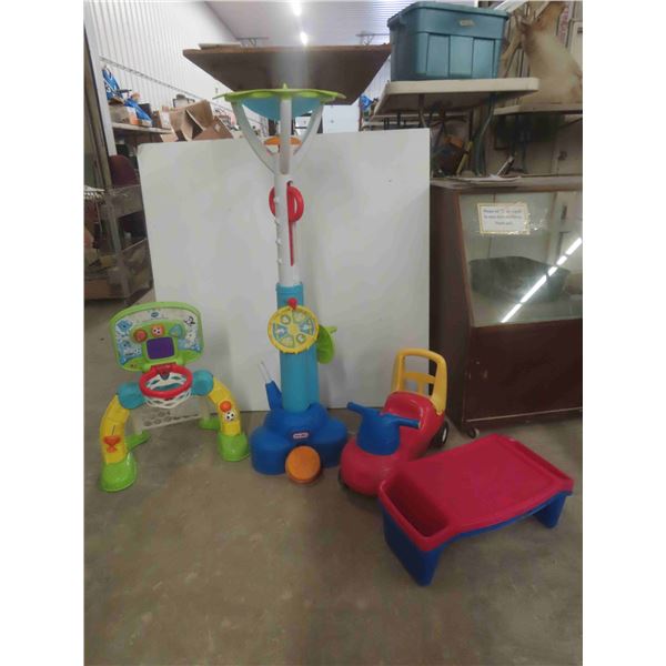 Little Tikes Fun Zone, Push and Ride Racer, 3 Kids TV Trays, Plus