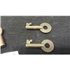 Image 3 : 4 Brass CPR Keys 