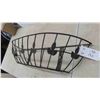 Image 2 : Wrought Iron Wall Mount Planter 30'' x 9'' x 8'' 