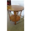 Image 3 : Oak Accent Table with Scalloped Edge 29'' Tall x 24'' Diameter