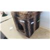 Image 3 : Cat House 16'' x 16'' x 16''