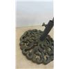Image 4 : Cast Umbrella Stand 18'' Diameter 