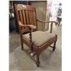 Image 2 : Solid 1/4 Oak Occasional Chair with Barley Twist 