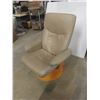 Image 1 : Leather/Leather Style Swivel Chair