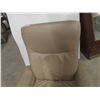 Image 2 : Leather/Leather Style Swivel Chair