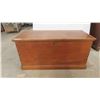 Image 1 : Wood Chest 19'' x 17 1/2'' x 38'' 