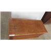 Image 3 : Wood Chest 19'' x 17 1/2'' x 38'' 