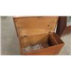 Image 4 : Wood Chest 19'' x 17 1/2'' x 38'' 