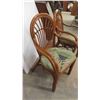 Image 2 : 2 Wicker Sunroom Chairs 