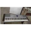 Image 2 : Yamaha Model DGX-640 Keyboard 