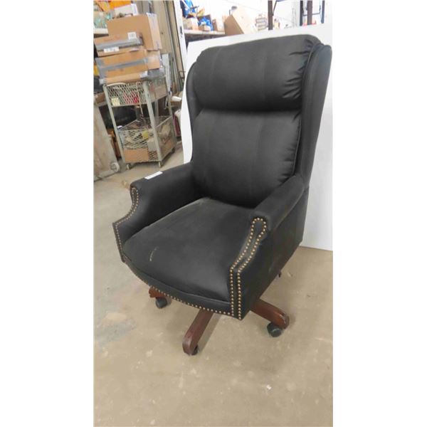 Executor Office Chair - Rich Looking 