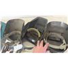 Image 6 : 3 Welding Helmets , 2 Auto Flash , Soldering Gun