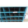 Image 2 : 72 Pigeon Hole Bolt Bin Metal 42'' x 36'' x 12'' 