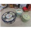 Image 5 : 13 Assorted Cookie Tins , Plus