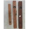 Image 1 : 3 Vintage Wood Levels
