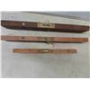 Image 2 : 3 Vintage Wood Levels