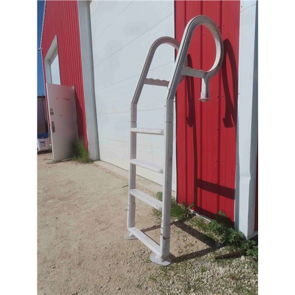 Pool Ladder 23 1/2'' x 79''