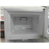 Image 4 : Frigidaire Upright Fridge with Top Freezer 65'' x 28 1/2'' x 29''