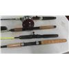 Image 4 : 5 Fishing Rods, 4 Reels 