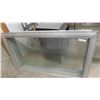 Image 1 : Aluminum Framed Sliding Window 52 1/2'' x 30 1/2'' 