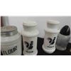 Image 4 : 11 Vintage Salt and Pepper Shakers