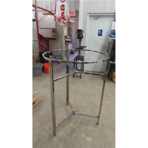 Store Clothing Rack 50'' Tall x 37'' Across