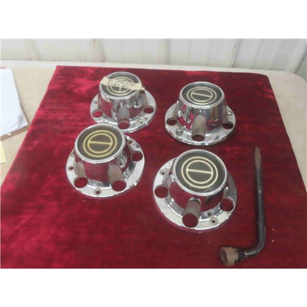 (4) 1980-96 F150 Bronco Center Caps & Tire Iron