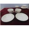 Image 7 : 3 Aynsley Serving Bowls, 4 Wedgewood Cups and Saucers, 2 Copeland