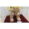 Image 1 : Vintage Cree First Nations Beaded Mukluks 14'' Tall x 8'' Soles 