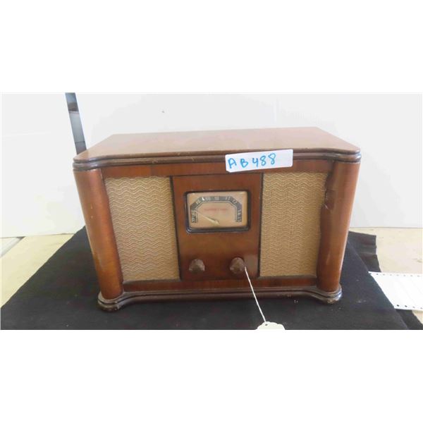 Vintage Northern Electric Radio 