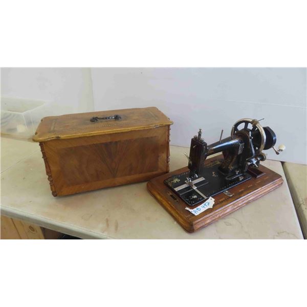 Vintage Portable Crank Style Sewing Machine with Cover/Case 