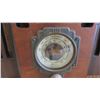 Image 2 : Vintage Stewart Warner Radio 