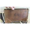 Image 9 : 2 Vintage Radios Airline & Philco