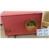 Image 2 : 3 Vintage Radios (2) RCA (1) GE 
