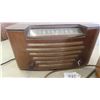 Image 2 : 2 Vintage Radios Viking & Electrohome