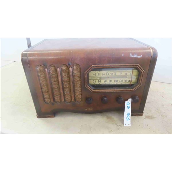 Vintage Arcadia Radio