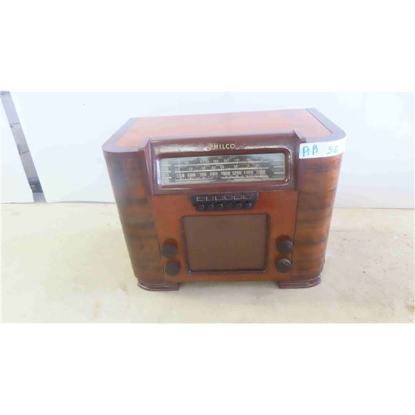Vintage Philco Radio