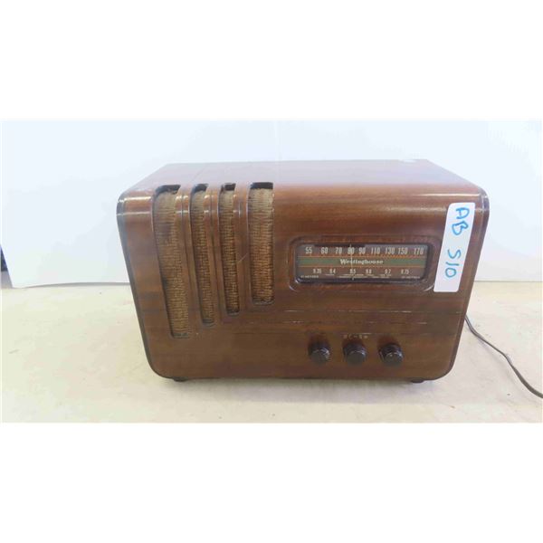 Vintage Westinghouse Radio
