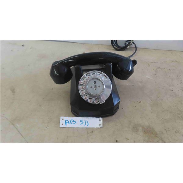 Vintage Desk Top Rotary Phone